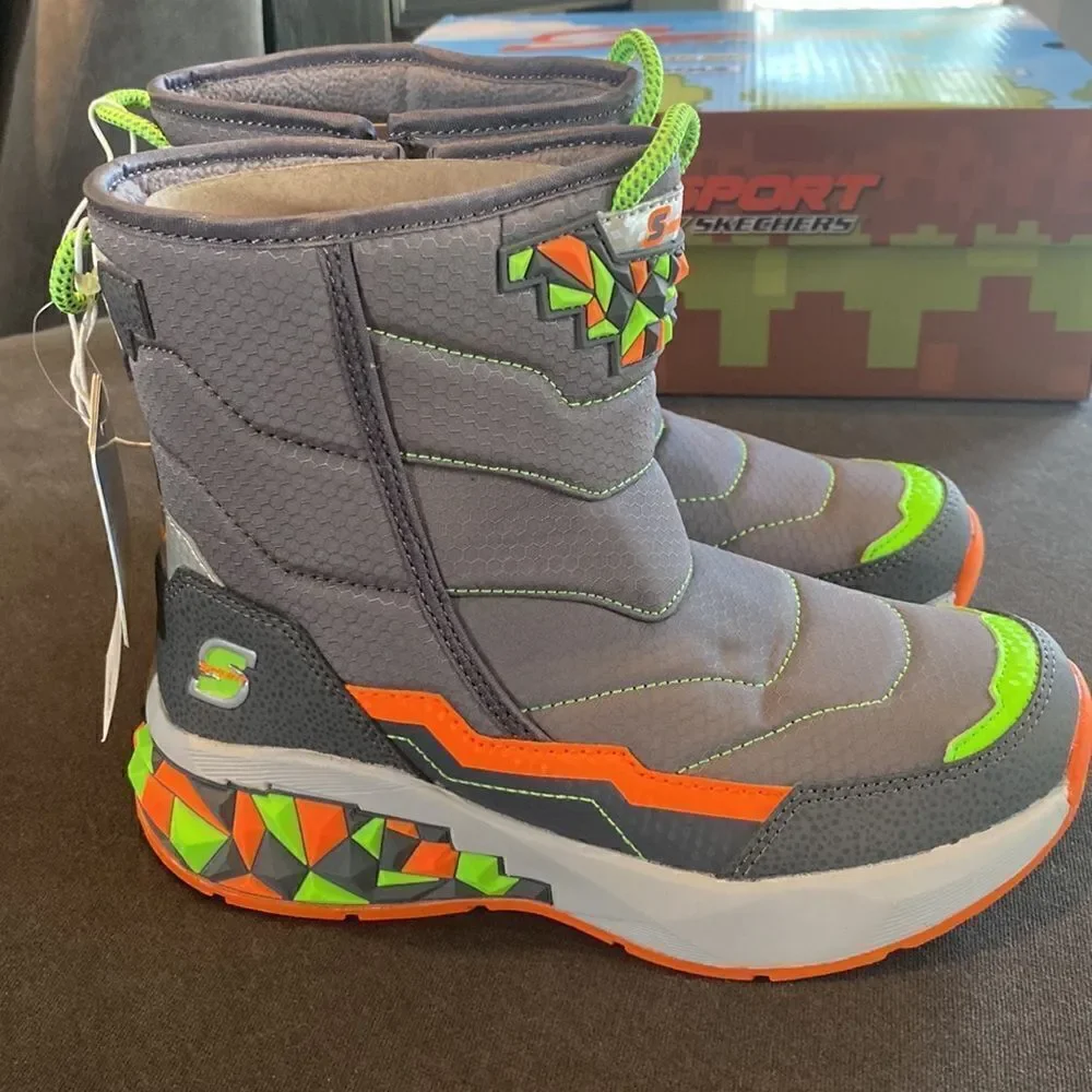 Sport by Skechers Boy’s Zuko Gray Water Repellant Zip Up Boots Size 2 NWT